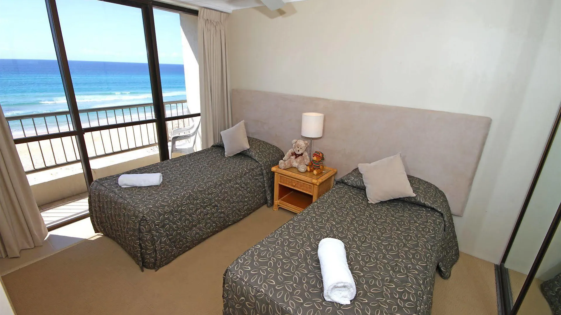 Aparthotel San Simeon Beachfront Apartments Tugun Gold Coast