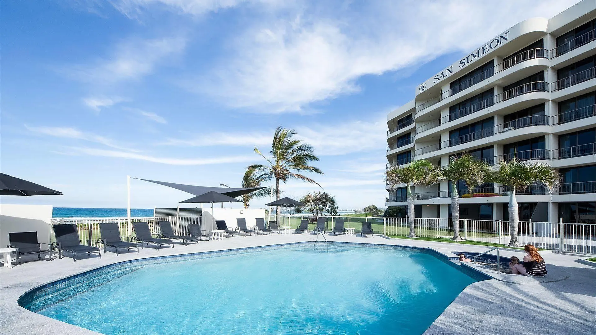 San Simeon Beachfront Apartments Tugun Gold Coast Aparthotel