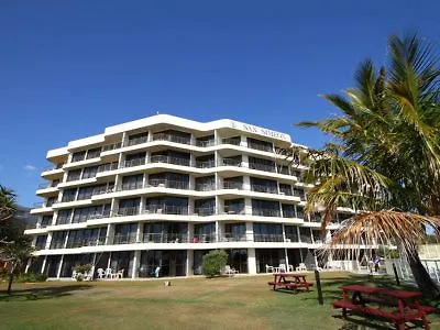 San Simeon Beachfront Apartments Tugun Gold Coast